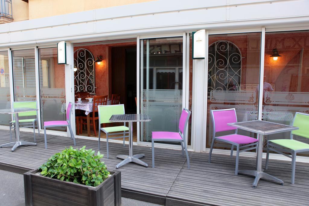 Hotel De La Plage 2 Etoiles Valras-Plage Exterior photo
